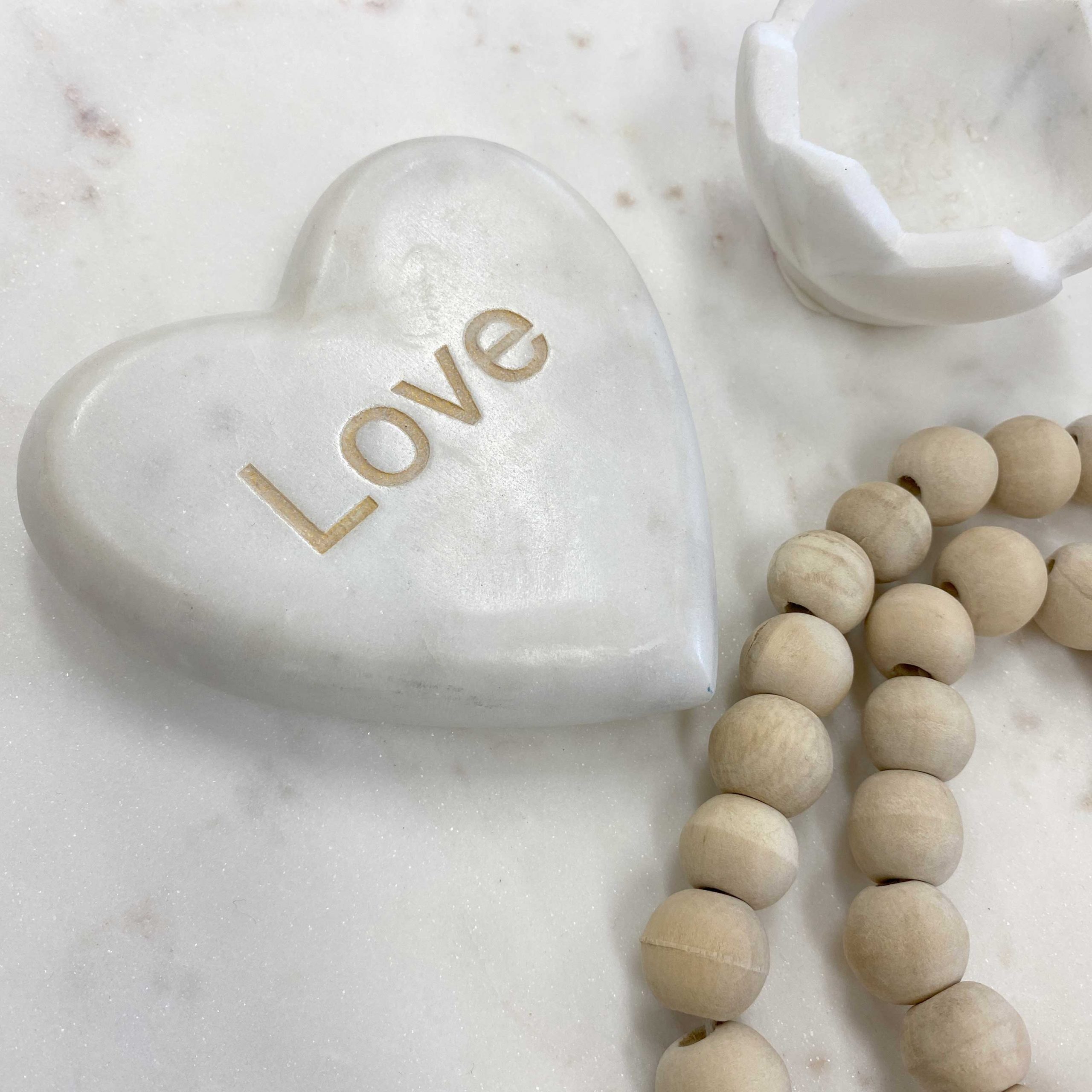 KP-2894M-LOV-MARBLE-PAPER-WEIGHT-LOVE-1