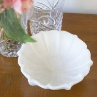 KP-3520-LAYLA-WHITE-MARBLE-LOTUS-BOWL-15CM-2