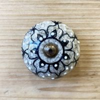 Knob Marbleised Dotty Flower B DC23SH 1