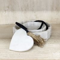 Shack Tassel Marble Heart on Black Beads2